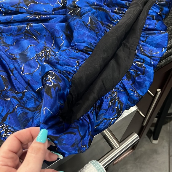 Royal Blue Bubble Hem Dress - Picture 4 of 5